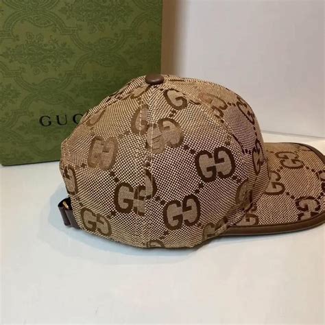 esiste il cappello bianco della gucci|cappello Gucci tarocco.